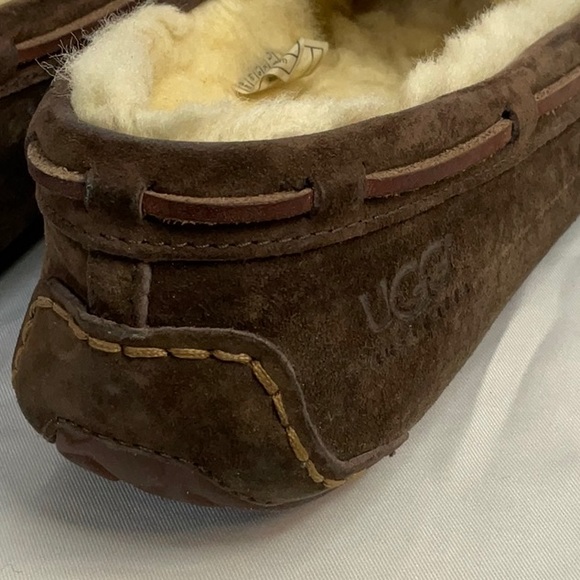 UGG SLIP ONS AUTHENTIC! Brown suede women’s size 8 - Picture 7 of 12